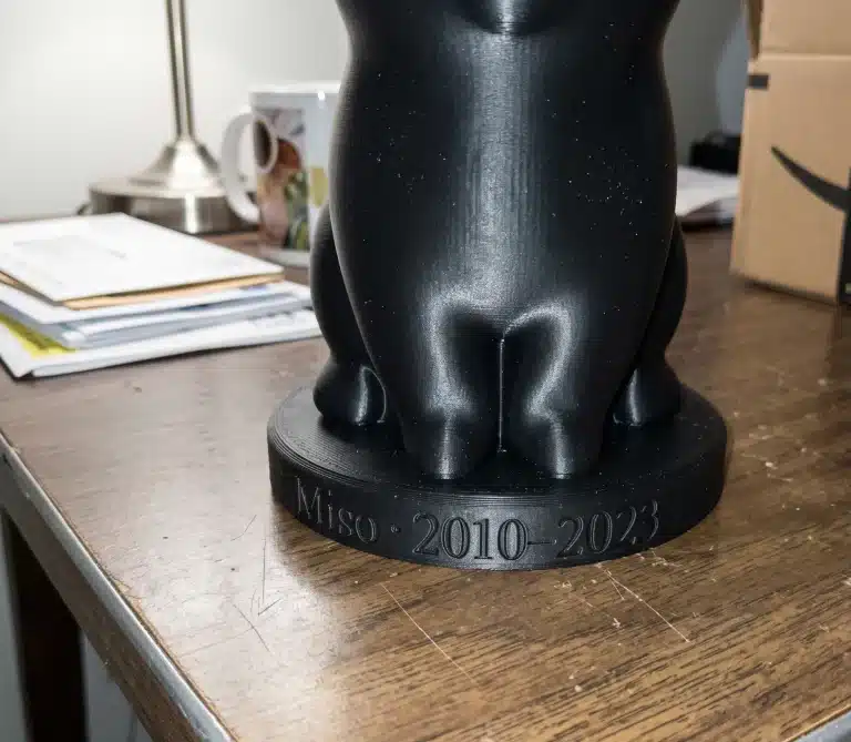 Domestic Shorthair Cat Urn — Extra-Fine 3D Printed Memorial for Ashes | Free Name Engraving photo review